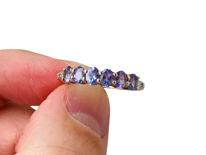 9ct Gold Tanzanite & Diamond Ring