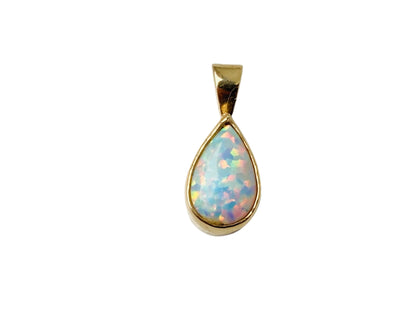 9ct Gold Opal Pendant