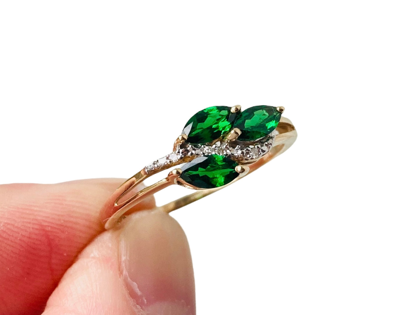 9ct Gold Diopside & Diamond Ring