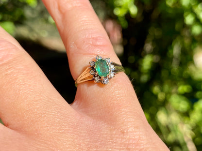 Vintage 9ct Gold Emerald & Diamond Ring