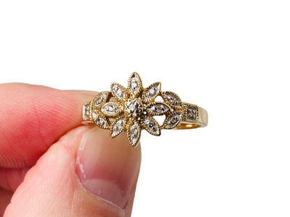 9ct Gold Diamond Ring