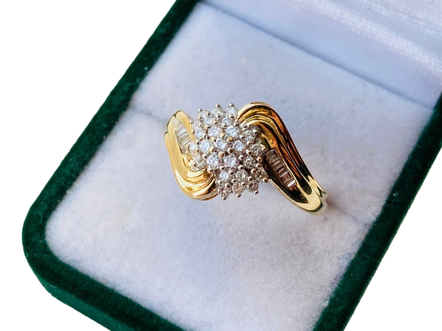 9ct Gold Diamond Ring