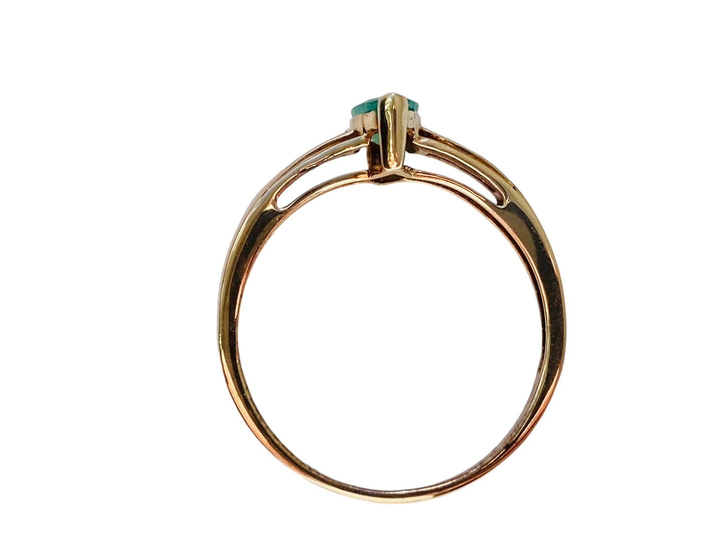 9ct Gold Emerald & Diamond Ring