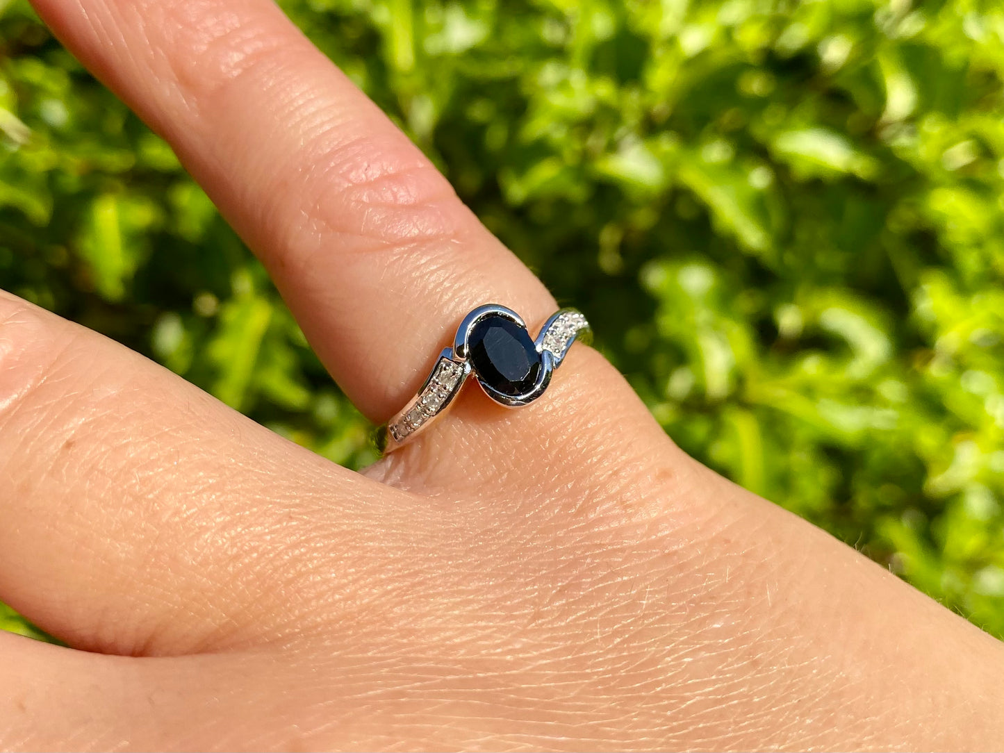 9ct Gold Sapphire & Diamond Ring