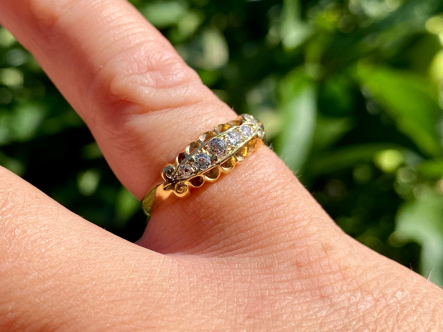 Antique 18ct Gold Five-Stone Diamond Ring