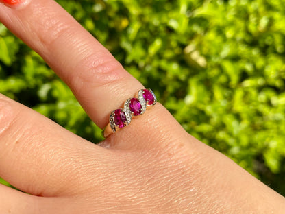 9ct Gold Ruby & Diamond Ring