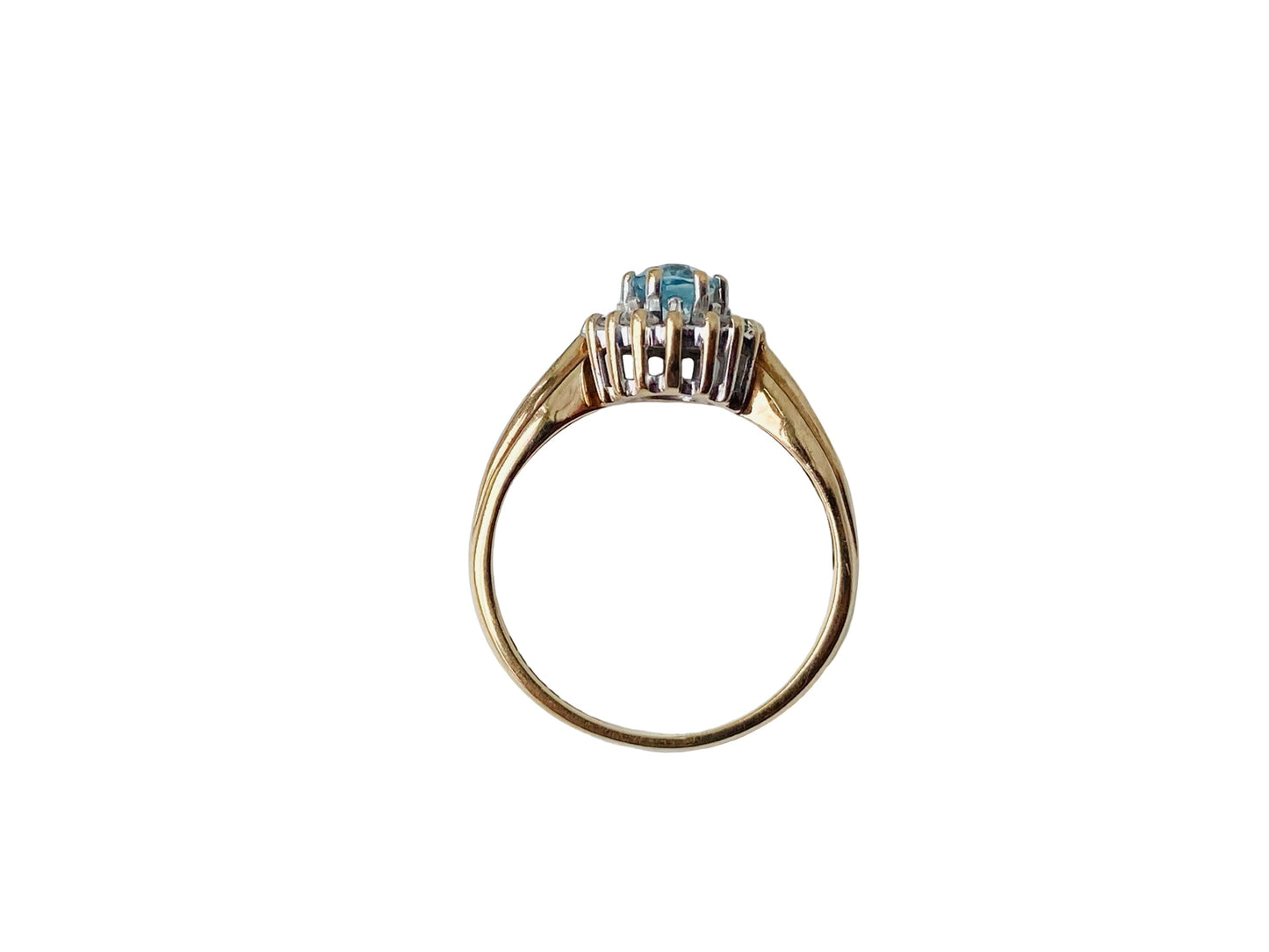 Vintage 9ct Gold Aquamarine & Diamond Ring