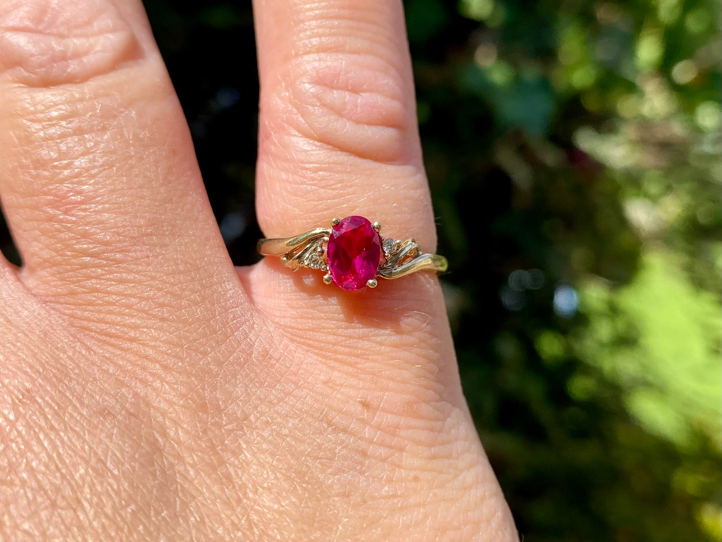 9ct Gold Ruby & Diamond Ring