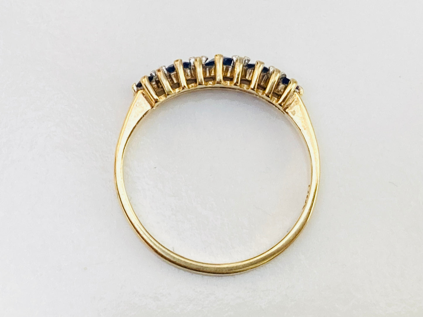 9ct Gold Sapphire & Diamond Ring