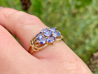 9ct Gold Tanzanite & Diamond Ring