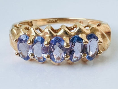 10ct Gold Tanzanite Ring