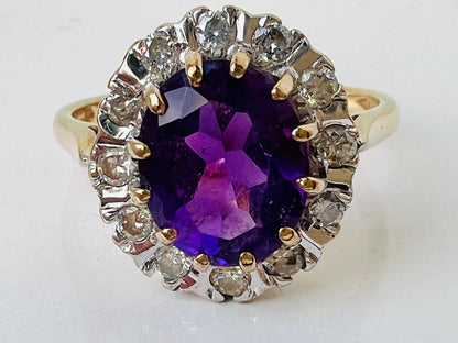 Vintage 9ct Gold Amethyst & Diamond Ring