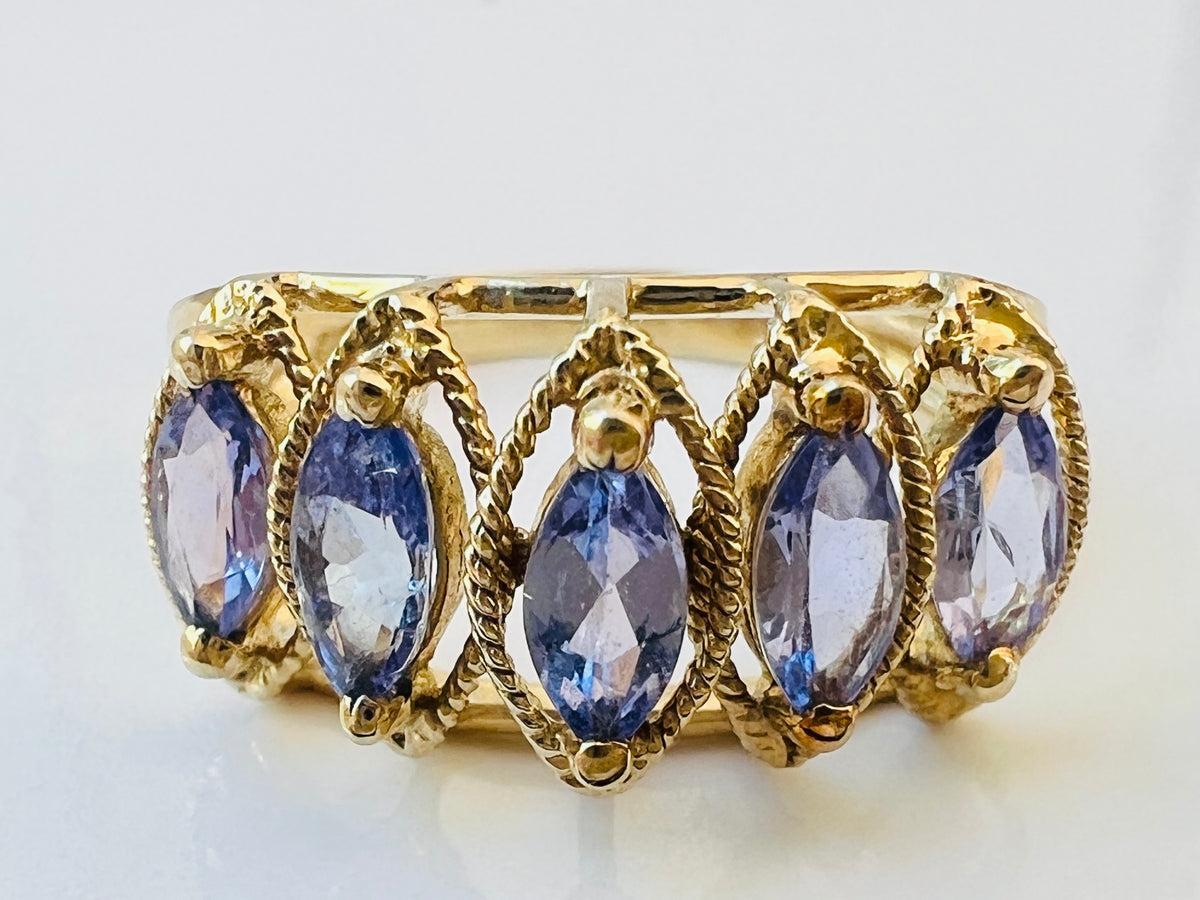 9ct Gold Tanzanite Ring