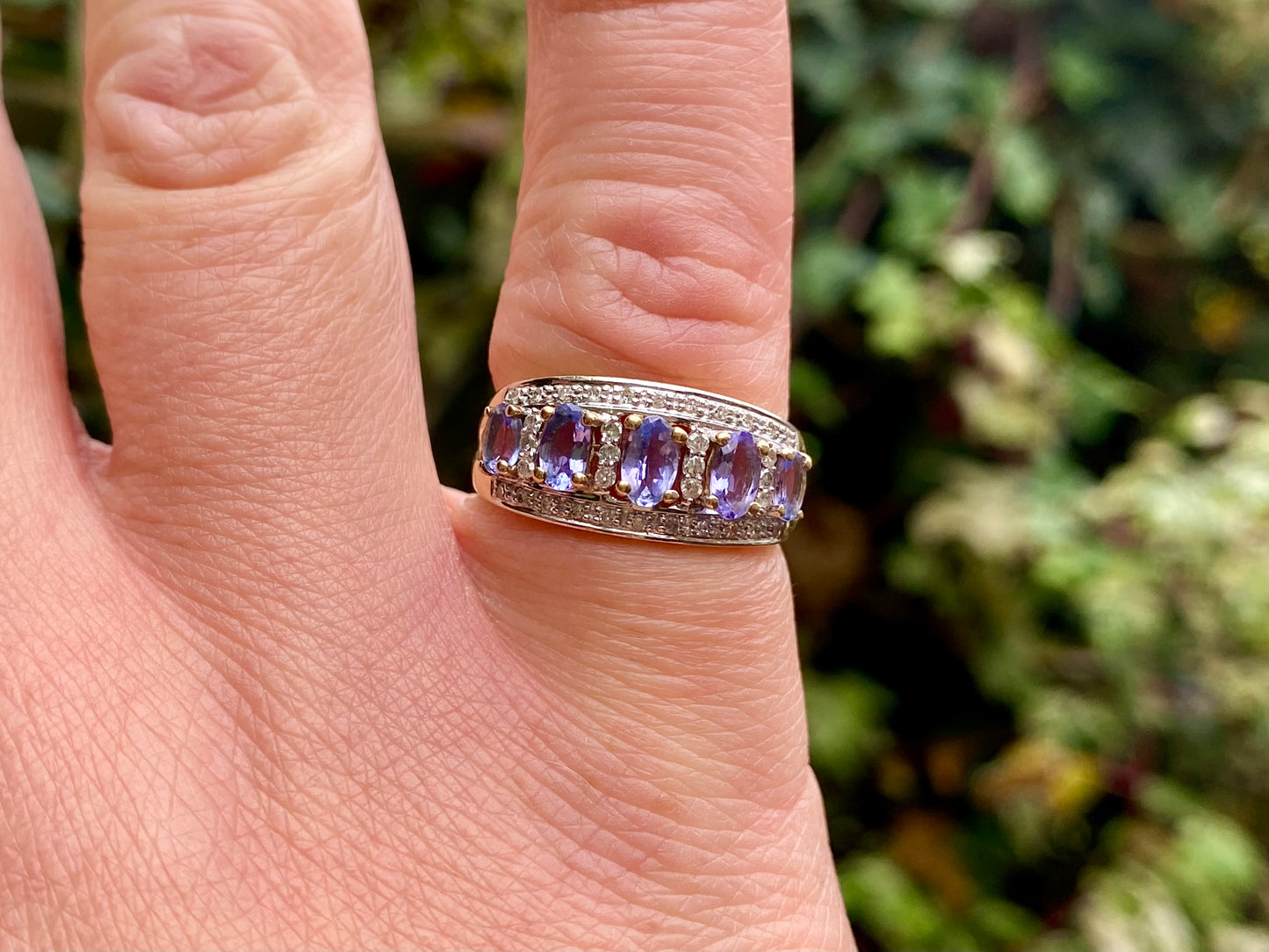 Vintage 9ct Gold Tanzanite & Diamond Ring