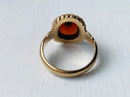 Vintage 9ct Gold Amber & Diamond Ring