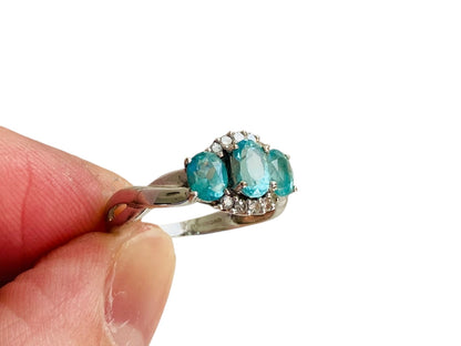 9ct Gold Apatite & Diamond Ring