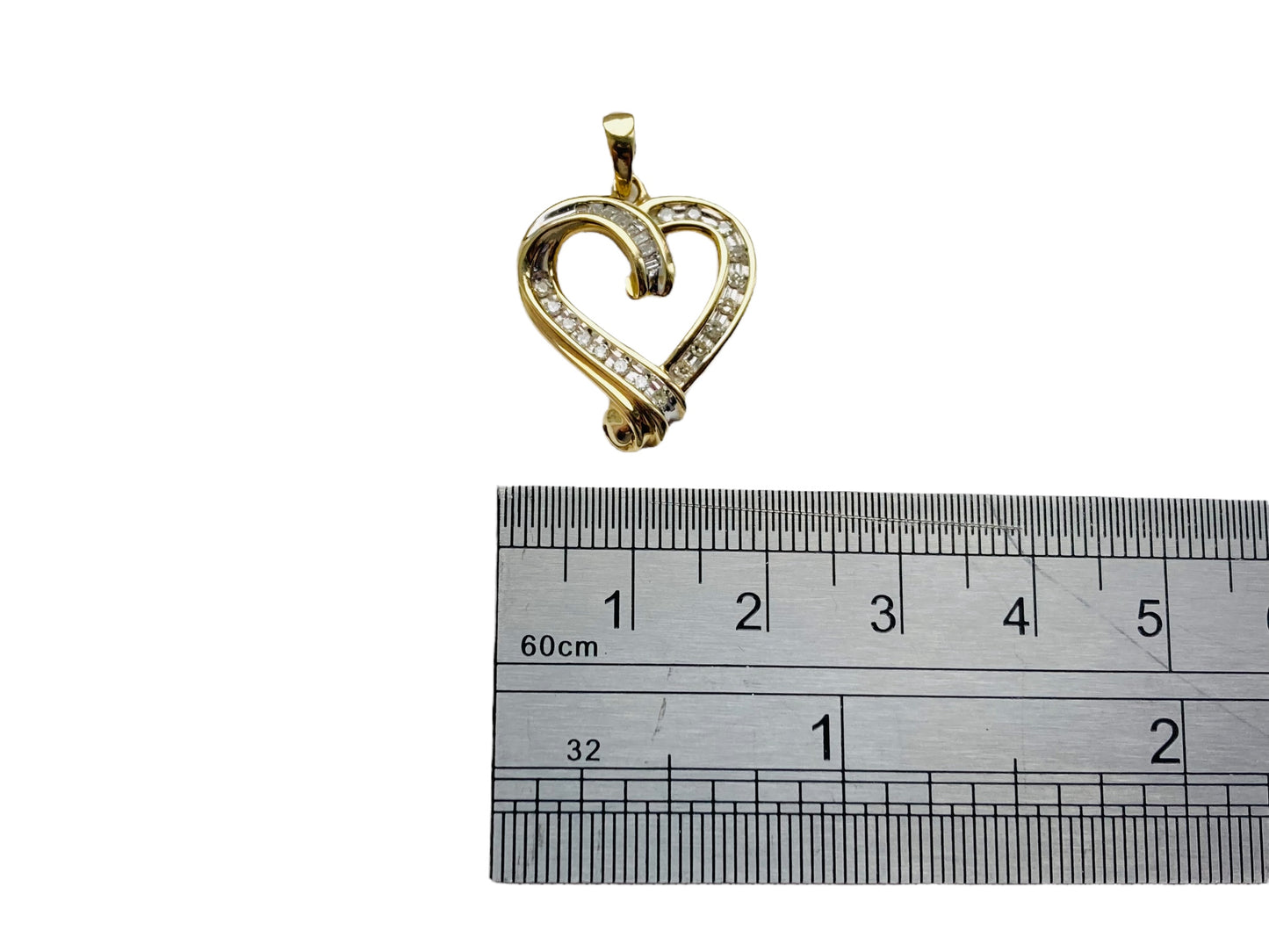 9ct Gold Diamond Heart Pendant