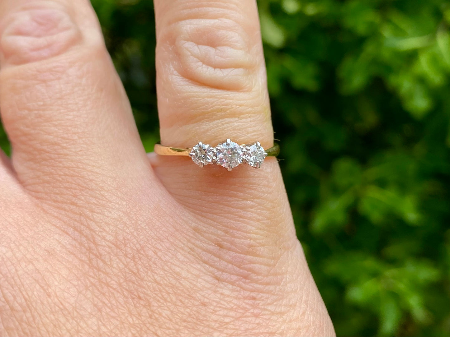 Vintage 18ct Gold Three-Stone Diamond Ring