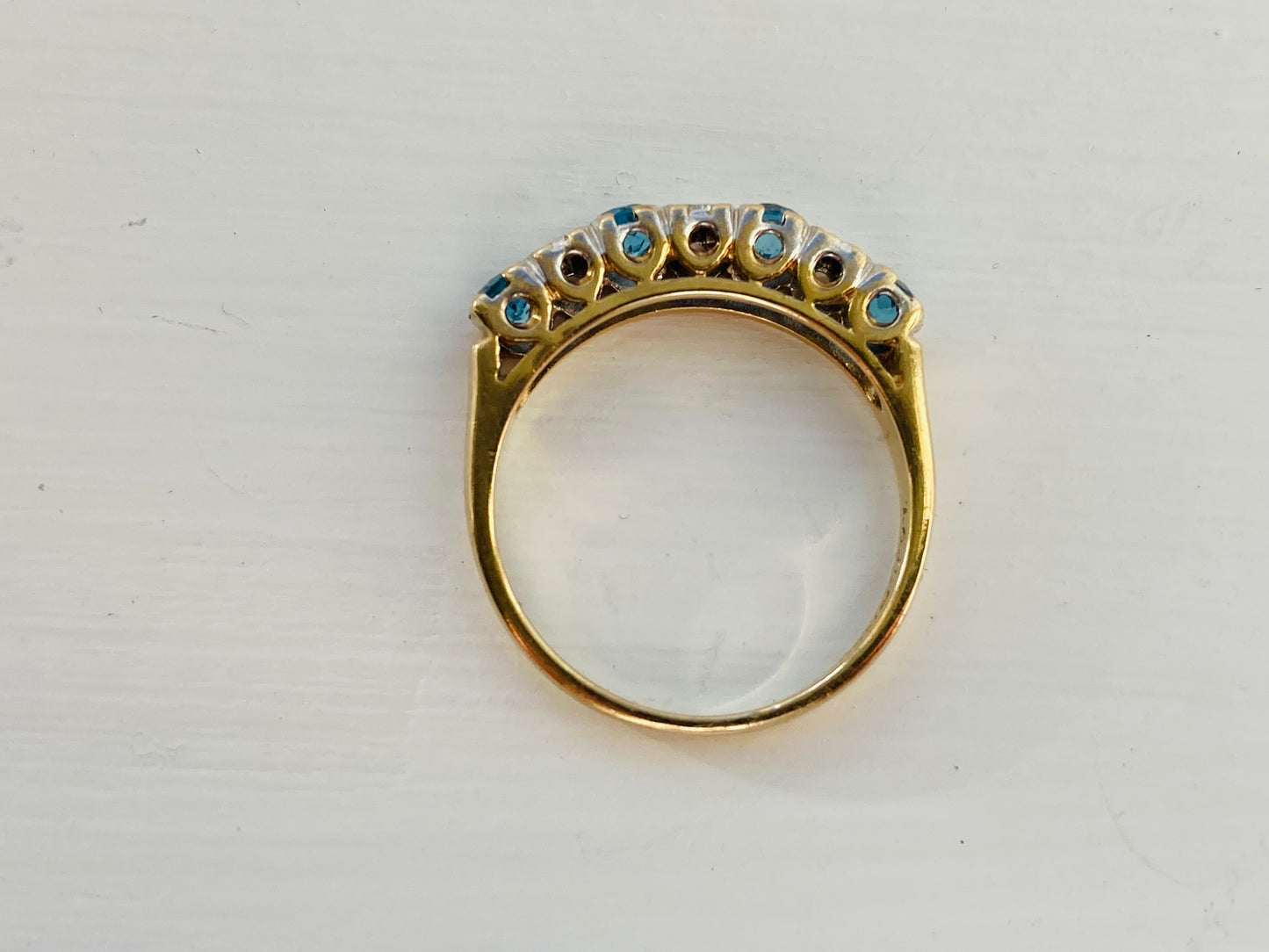 Vintage 9ct Gold Topaz & Diamond Ring