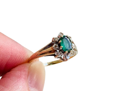 Vintage 9ct Gold Emerald & Diamond Ring