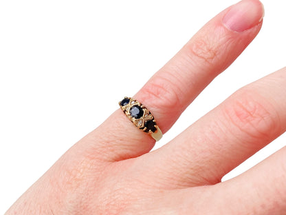 9ct Gold Sapphire & Diamond Ring