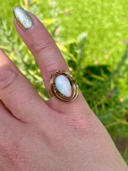 Vintage 9ct Gold Opal Ring