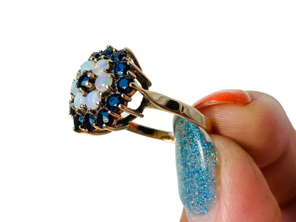 Vintage 9ct Gold Sapphire & Opal Ring