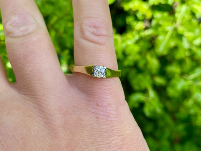 14ct Gold Diamond Ring