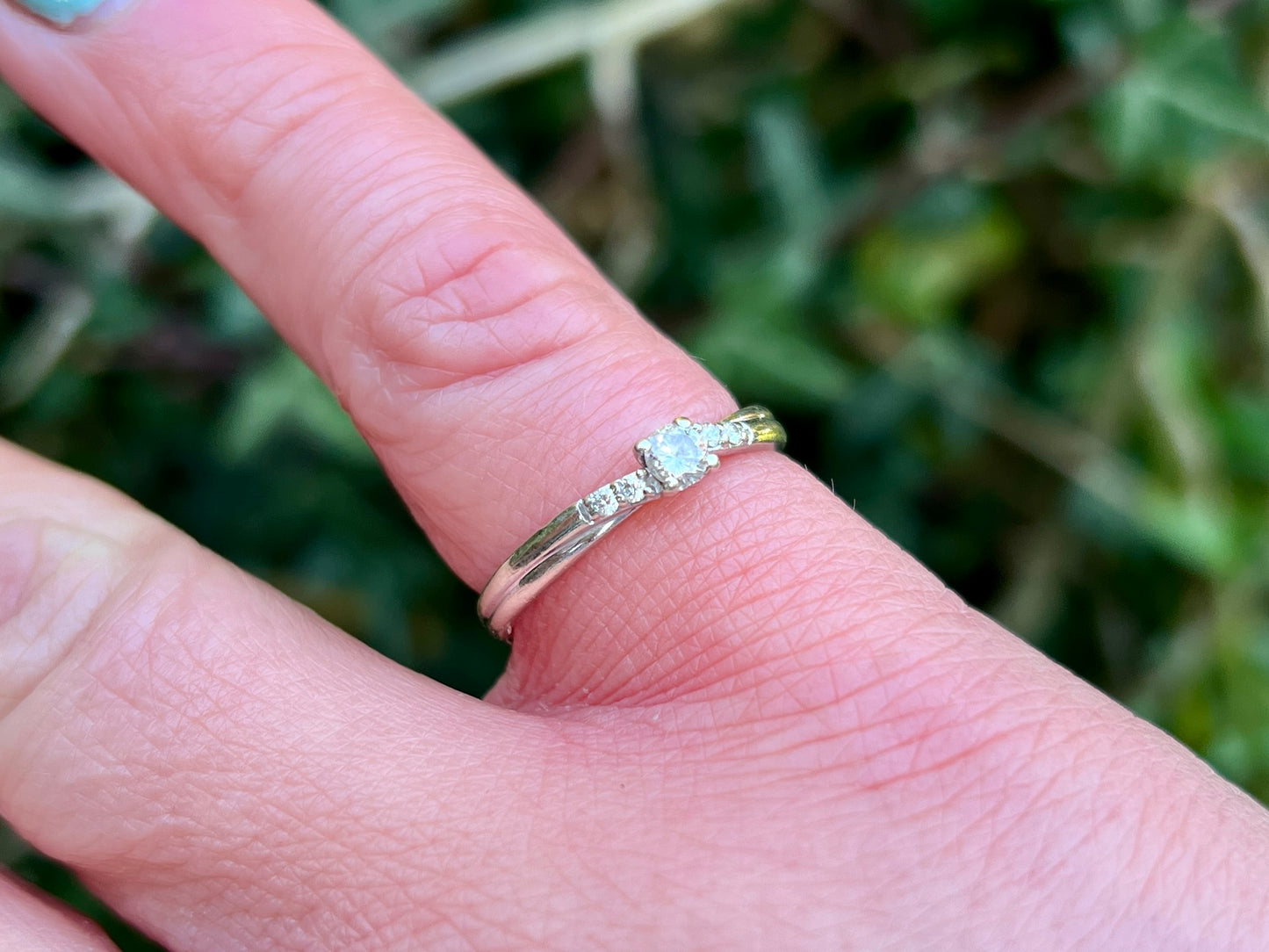9ct Gold Diamond Ring