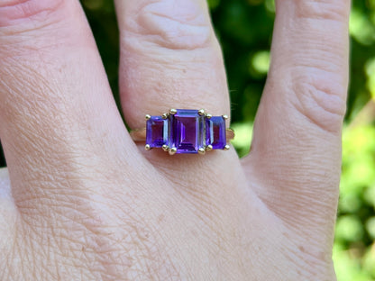 9ct Gold Amethyst Ring