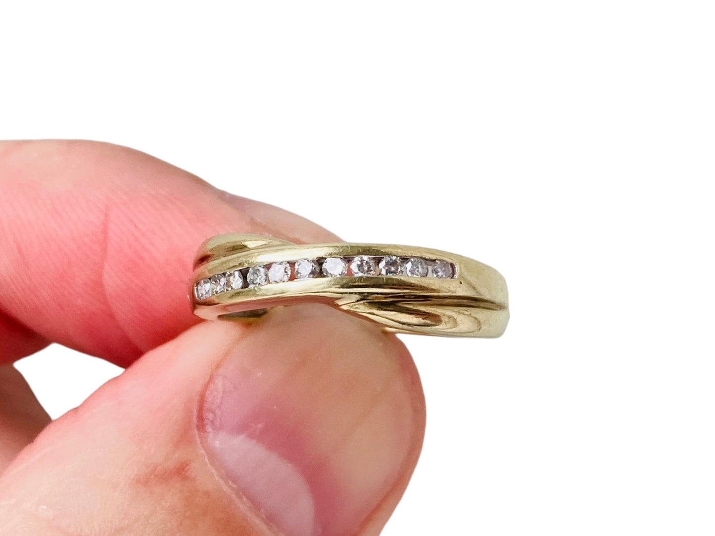 9ct Gold Diamond Ring