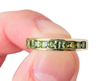 9ct Gold Green Sapphire Ring