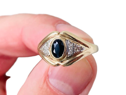 Vintage 9ct Gold Sapphire & Diamond Ring