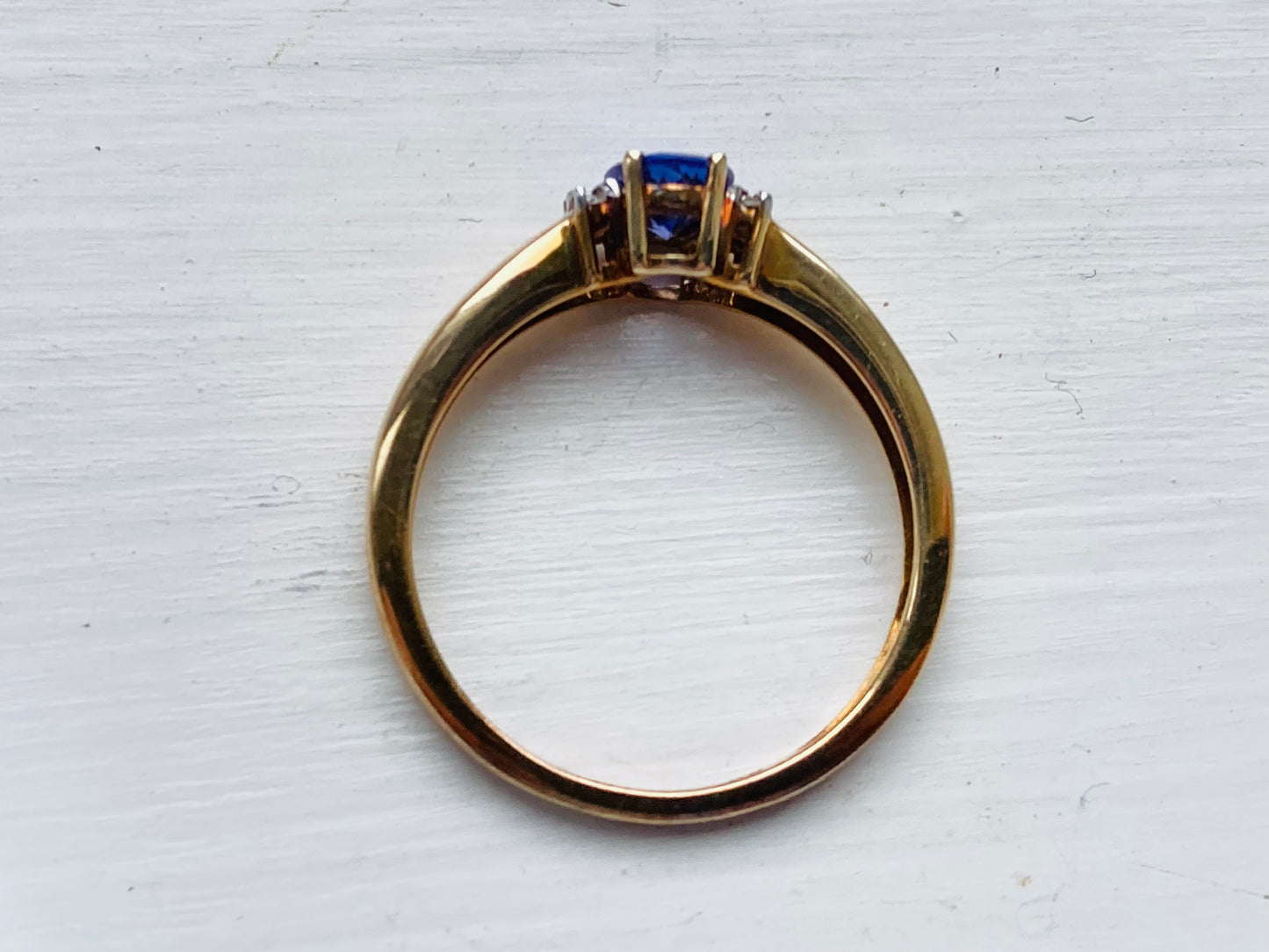 9ct Gold Tanzanite & Diamond Ring