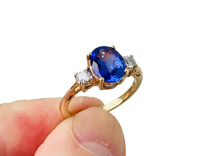 14ct Gold Tanzanite & Diamond Ring