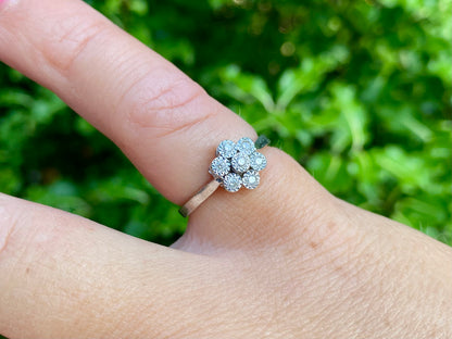 9ct Gold Diamond Daisy Ring