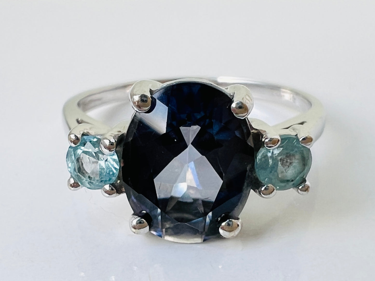 9ct Gold Kyanite & Topaz Ring