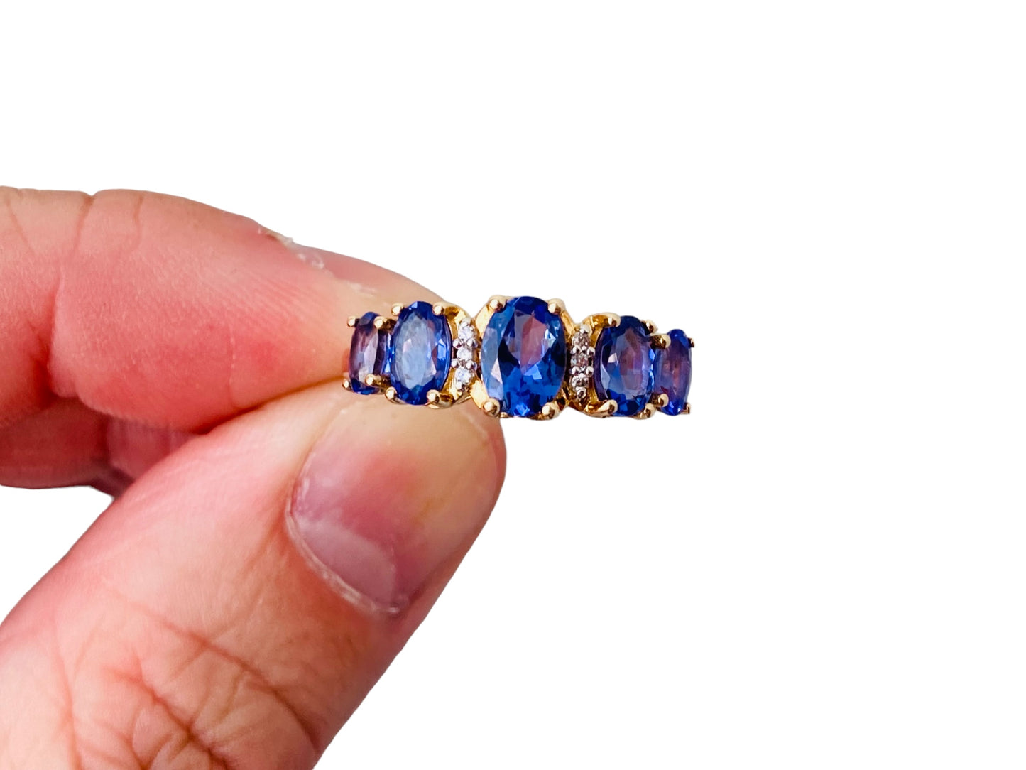 9ct Gold Tanzanite & White Sapphire Ring