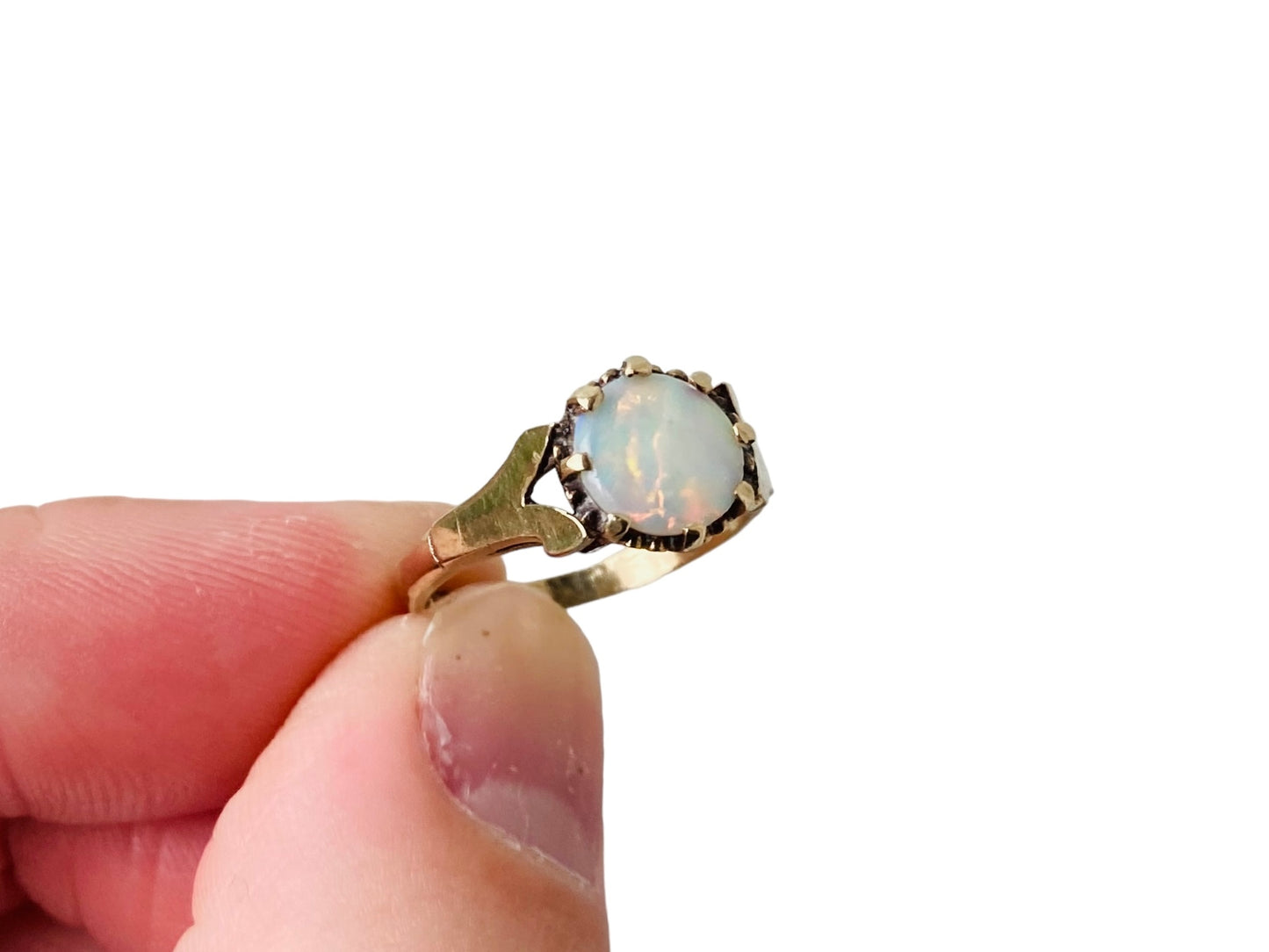 Vintage 9ct Gold Opal Ring