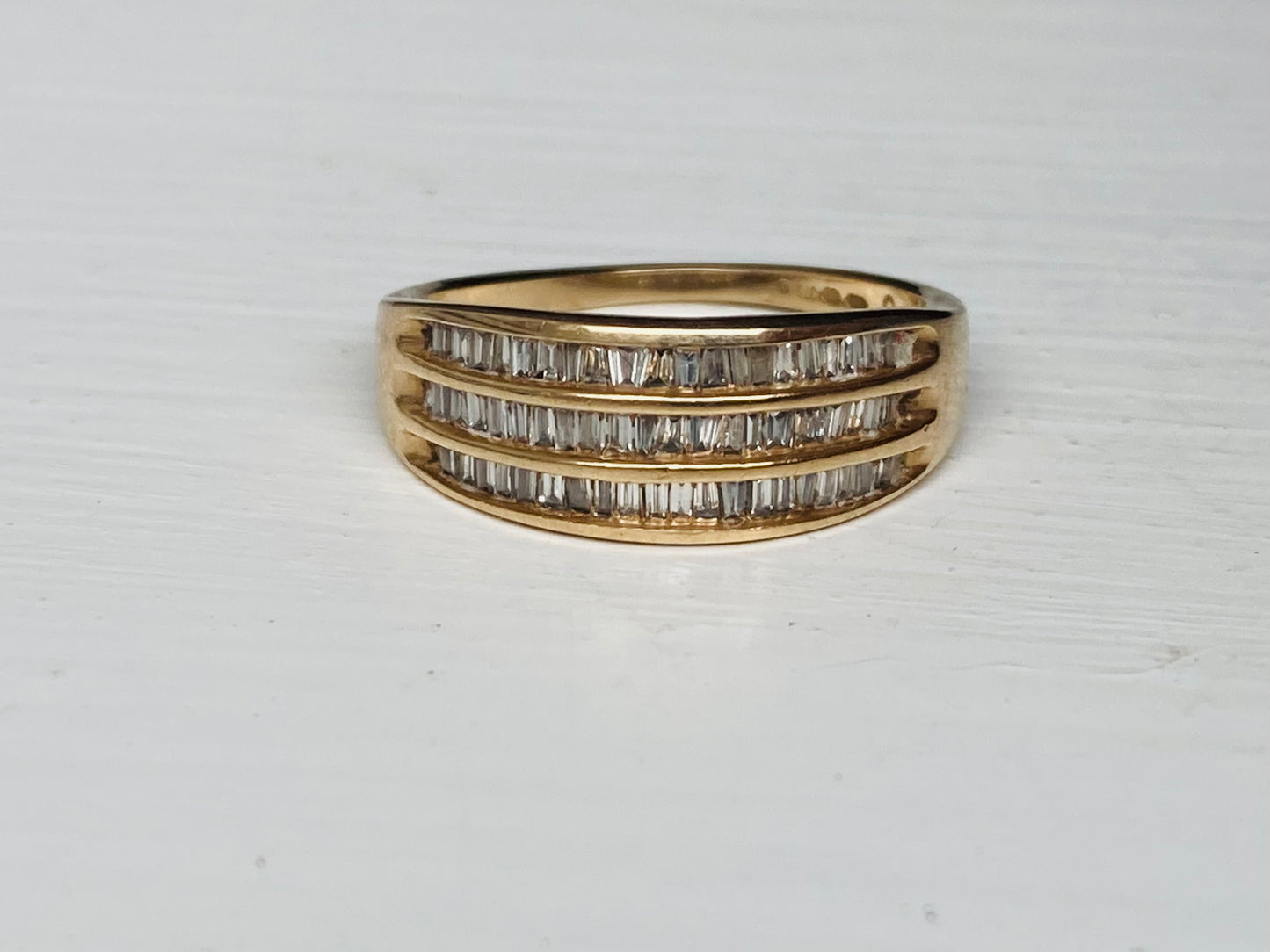 9ct Gold Diamond Ring