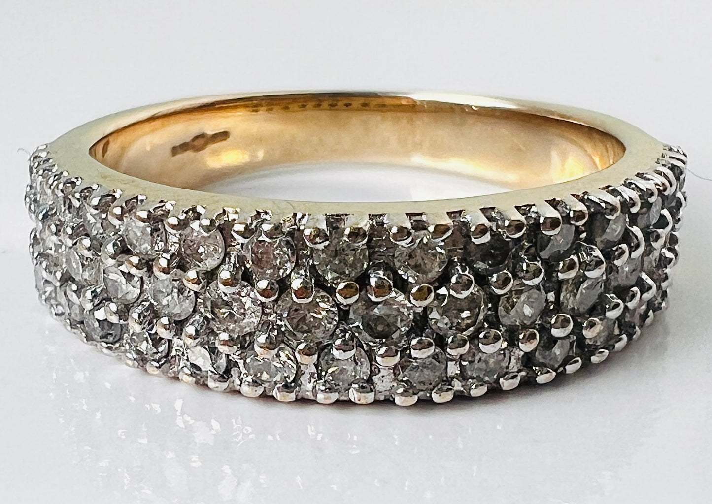 9ct Gold Diamond Ring