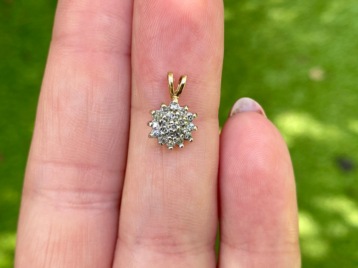 9ct Gold Diamond Cluster Pendant