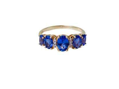 9ct Gold Tanzanite & White Sapphire Ring