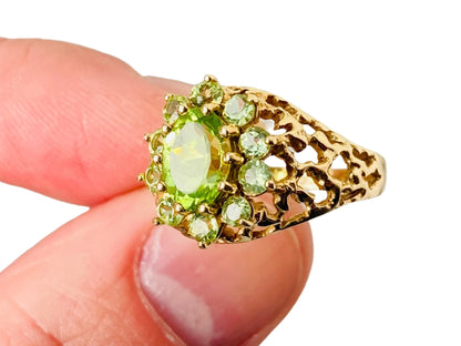 9ct Gold Peridot Ring