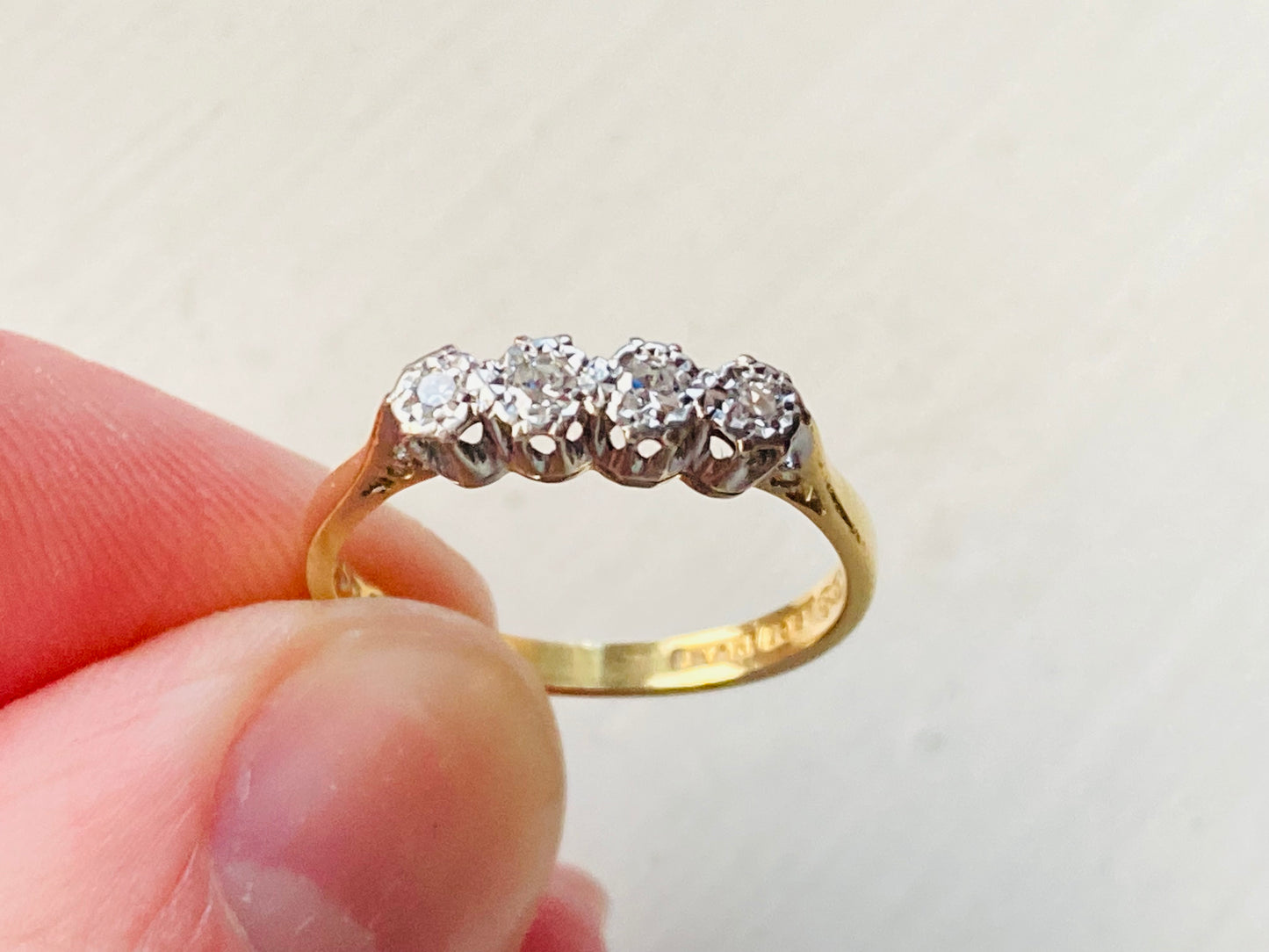 Vintage 18ct Gold Diamond Ring