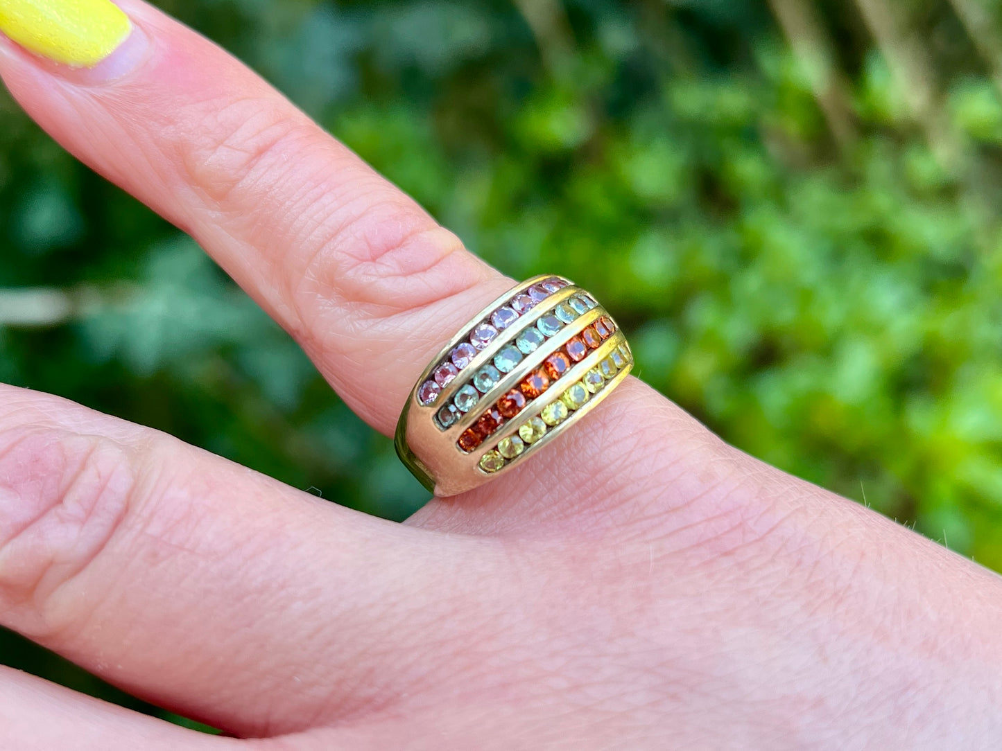 9ct Gold Multi-Coloured Sapphire Ring