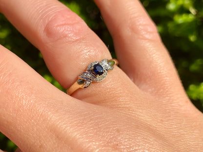 9ct Gold Sapphire & Diamond Ring
