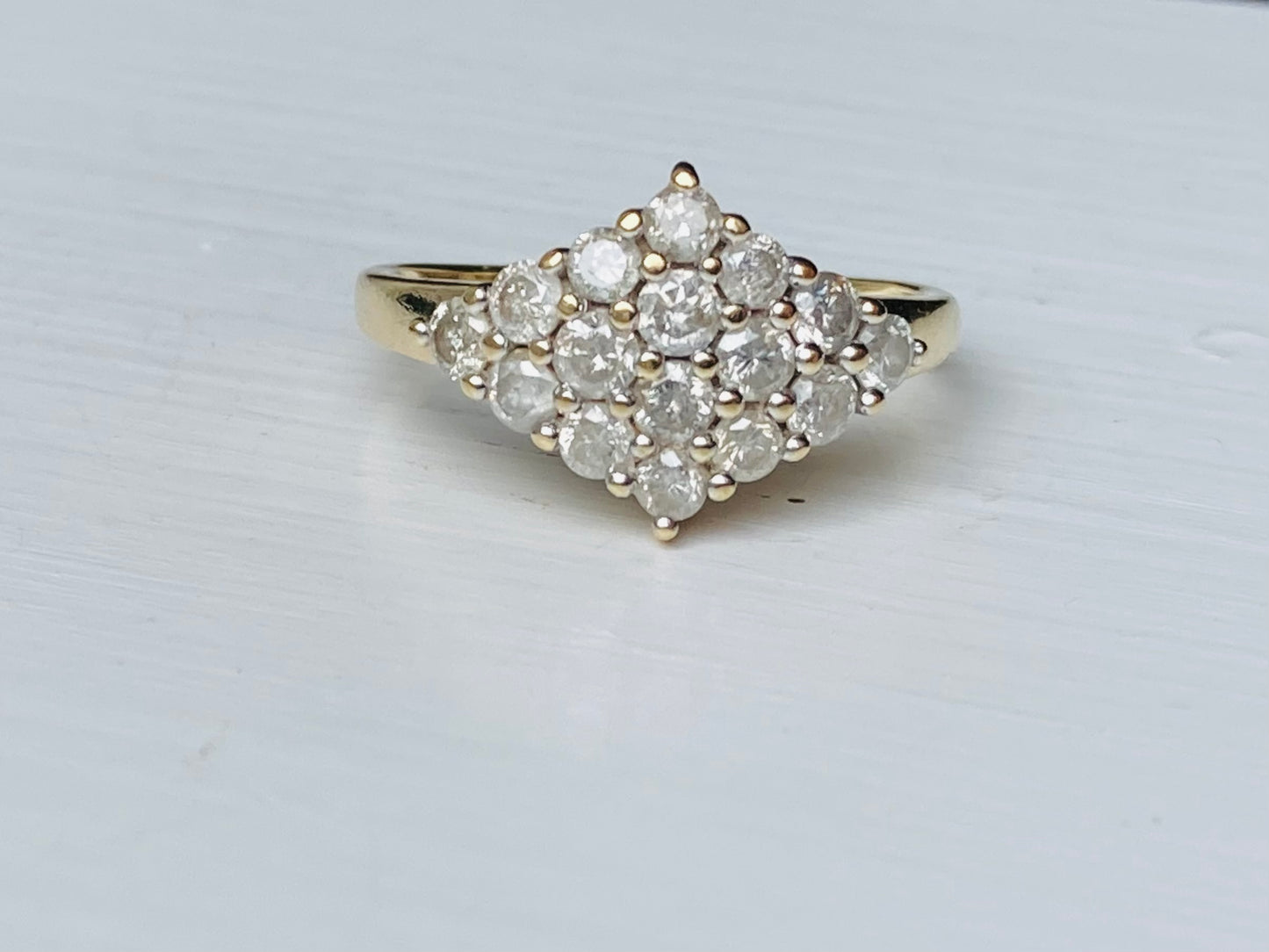 9ct Gold Diamond Ring