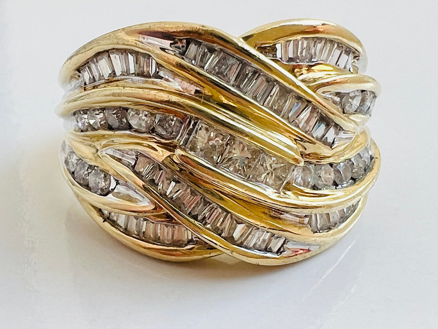 9ct Gold Diamond Ring