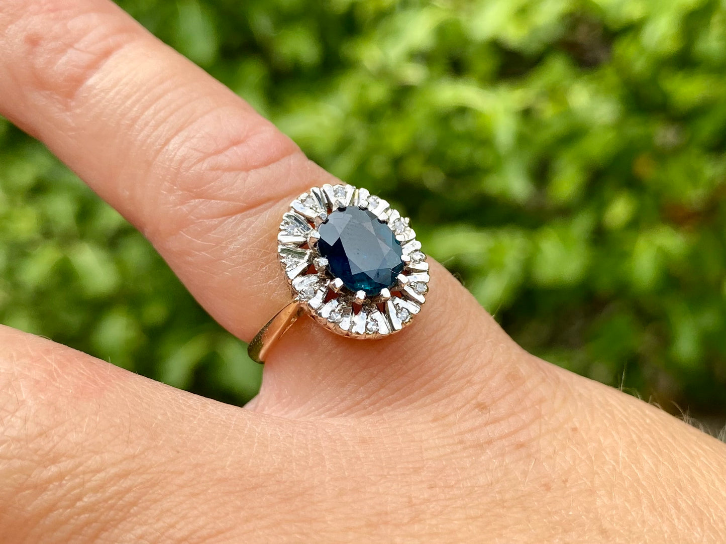 Vintage 9ct Gold Sapphire & Diamond Ring